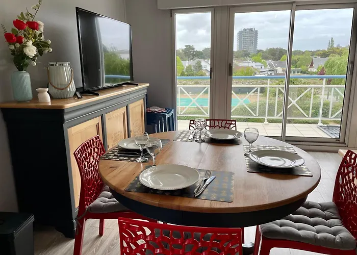 Duplex Confortable, Piscine, Proche Plage/jumping