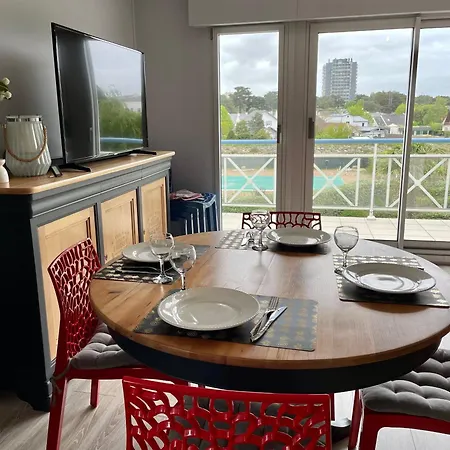 Duplex Confortable, Piscine, Proche Plage/jumping