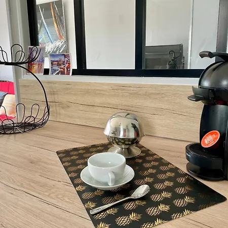 Duplex Confortable, Piscine, Proche Plage/jumping