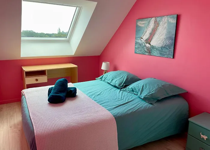 Duplex Confortable, Piscine, Proche Plage/jumping *